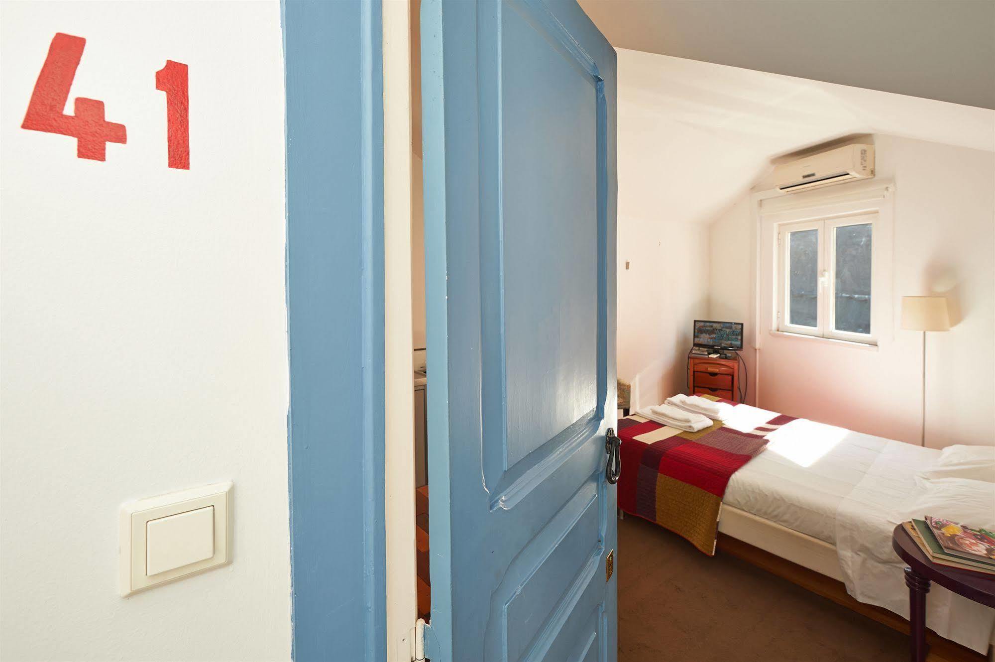 Hello Lisbon Santos Design Apartments Buitenkant foto